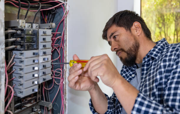 Best Licensed Electrician  in Suncook, NH